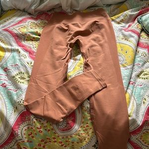 Alphalete amplify leggings